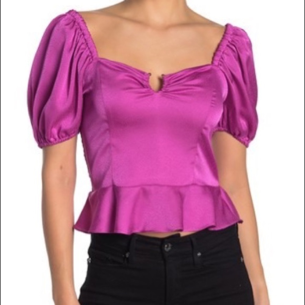 W FREE GIFT Sweetheart Notch Neck Satin Crop Top